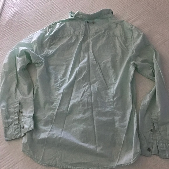 Guess men’s button down shirt - Picture 6 of 7